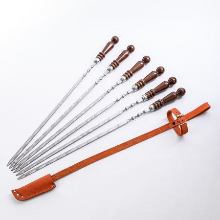 A set of skewers 670*12*3 mm in a leather quiver в Краснодаре